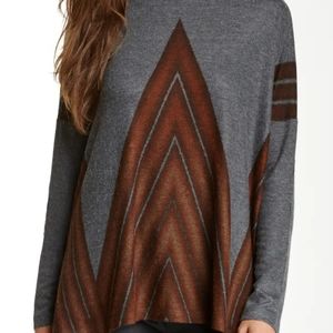 Go Couture sweater